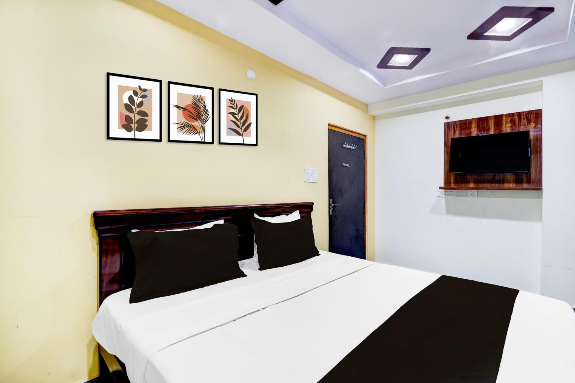 Hotel O Anoos Minarva Hyderabad Exteriör bild