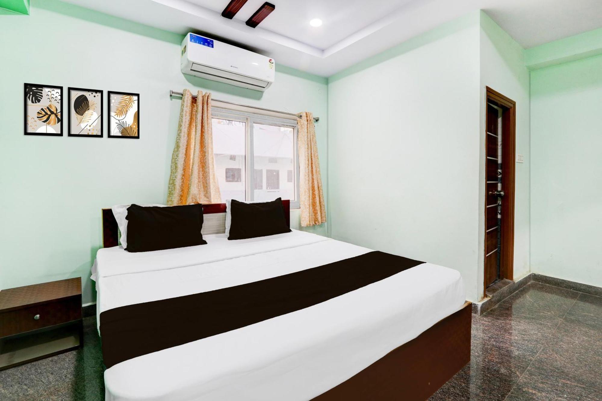 Hotel O Anoos Minarva Hyderabad Exteriör bild