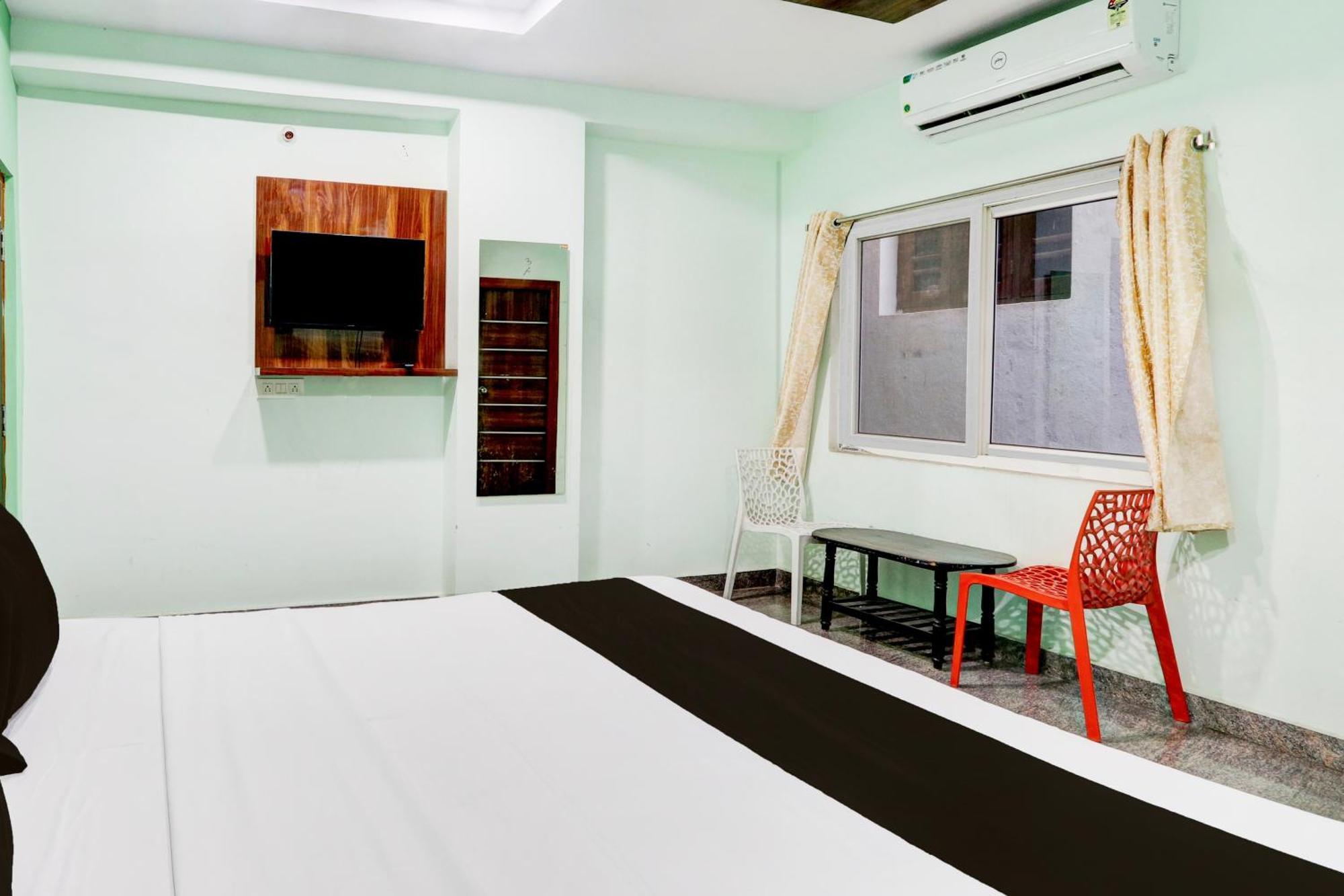 Hotel O Anoos Minarva Hyderabad Exteriör bild
