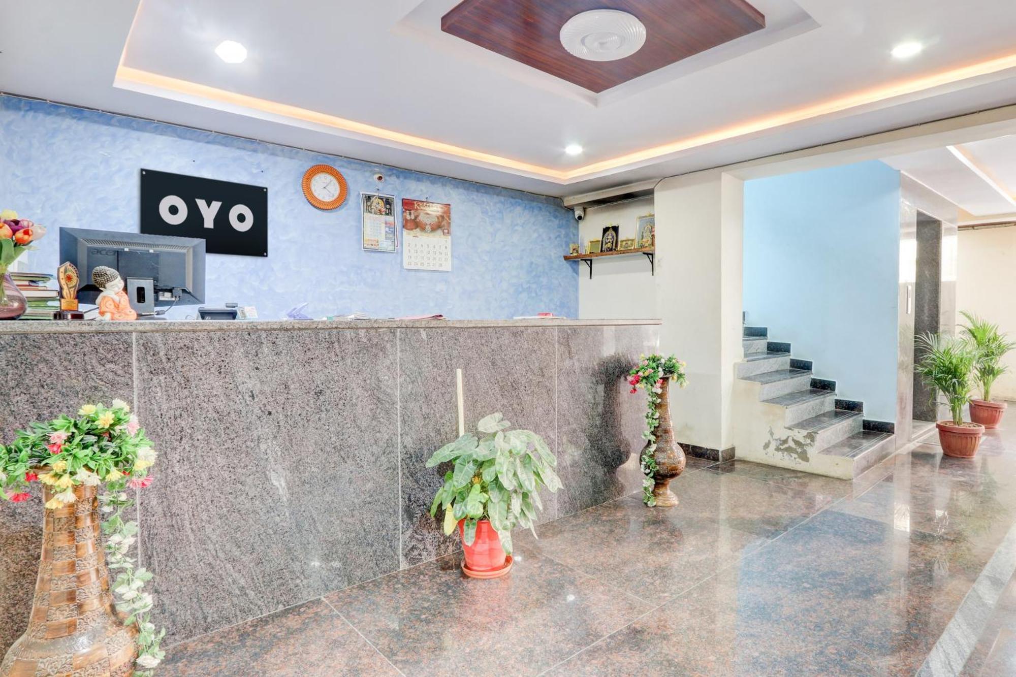 Hotel O Anoos Minarva Hyderabad Exteriör bild