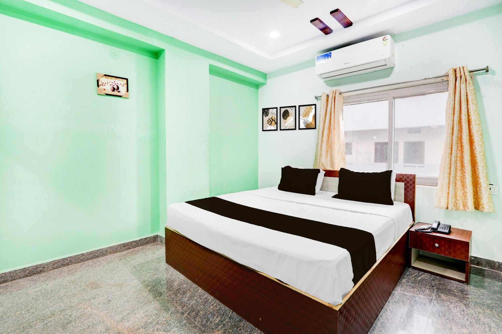 Hotel O Anoos Minarva Hyderabad Exteriör bild