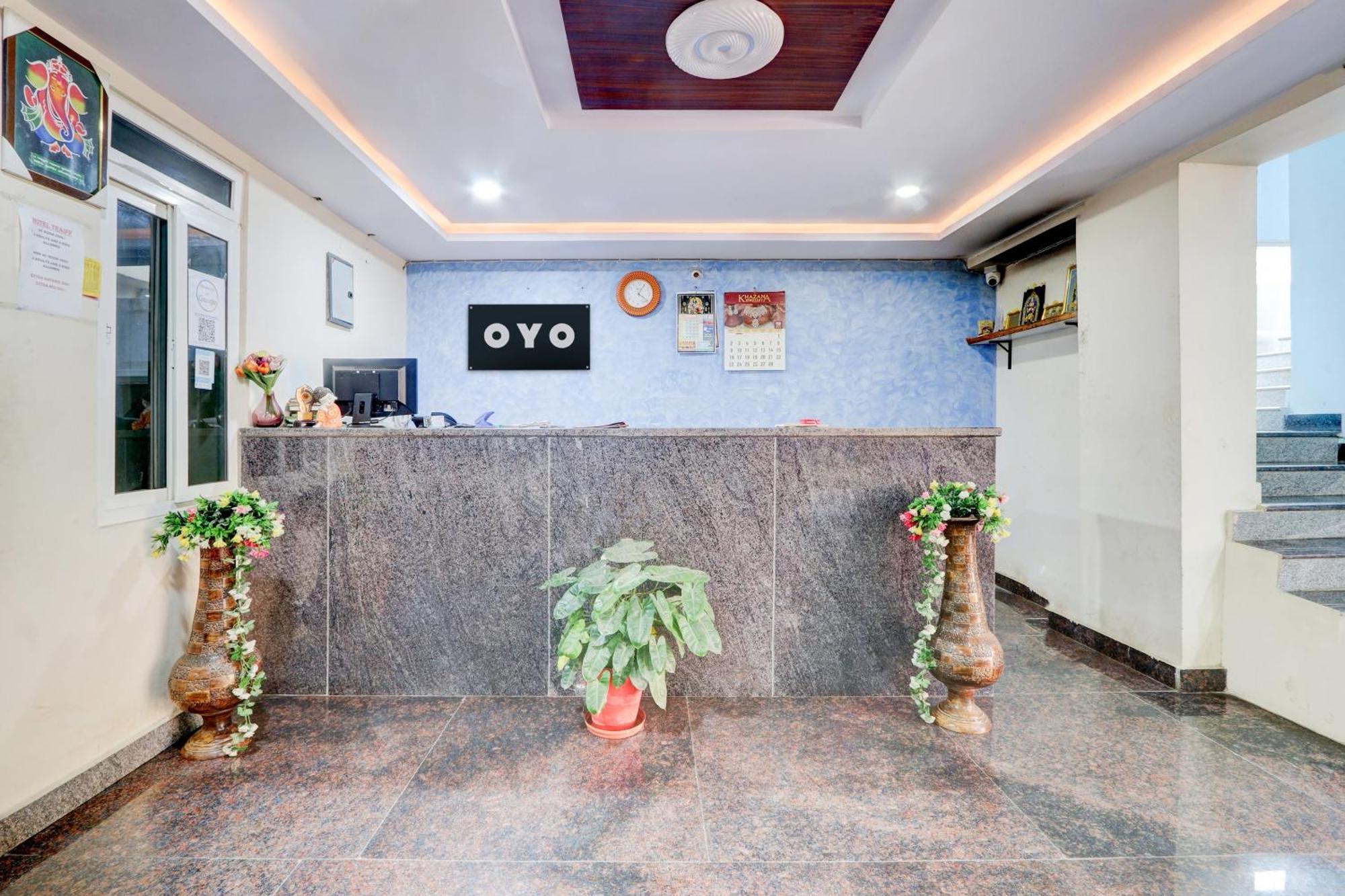 Hotel O Anoos Minarva Hyderabad Exteriör bild